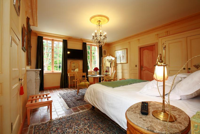 Bed and Breakfast Le Domaine Du Lieu Athan ,Reserve Aux Adultes Saint-Gâtien-des-Bois Zewnętrze zdjęcie
